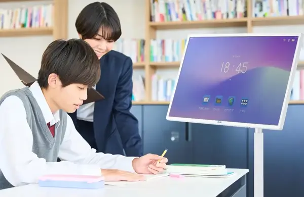 グループワークでのMOMOBo活用シーン